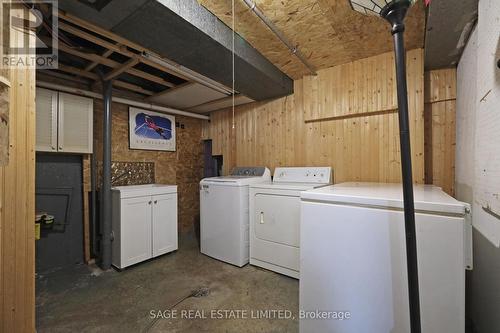 27 Yatesbury Road, Toronto, ON - Indoor Photo Showing Laundry Room