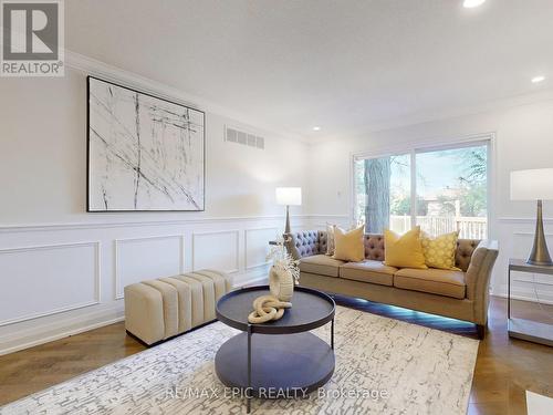 26 Bluffwood Drive, Toronto, ON - Indoor Photo Showing Living Room