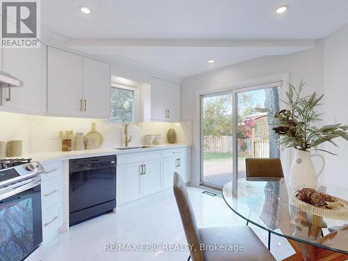 26 Bluffwood Drive, Toronto, ON - Indoor Photo Showing Kitchen