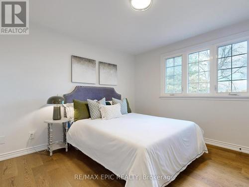 26 Bluffwood Drive, Toronto, ON - Indoor Photo Showing Bedroom