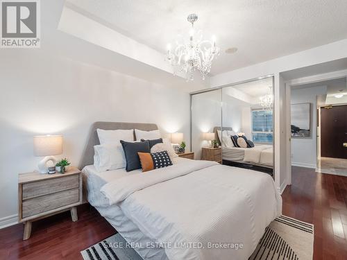 1705 - 30 Grand Trunk Crescent, Toronto, ON - Indoor Photo Showing Bedroom