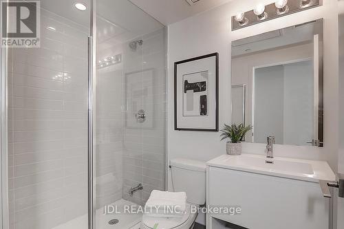 3107 - 159 Wellesley Street E, Toronto, ON - Indoor Photo Showing Bathroom