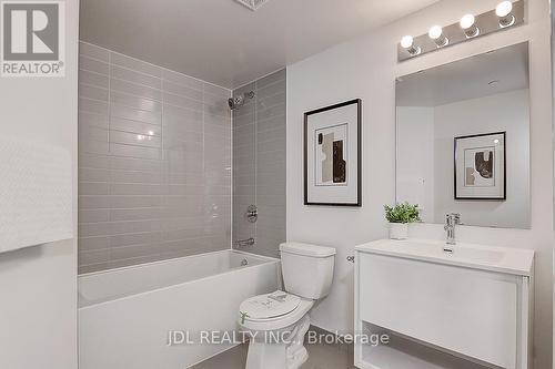 3107 - 159 Wellesley Street E, Toronto, ON - Indoor Photo Showing Bathroom