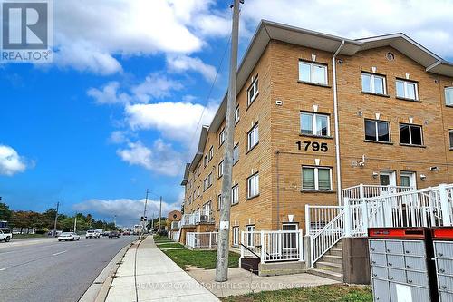 106 - 1795 Markham Road, Toronto, ON - Outdoor