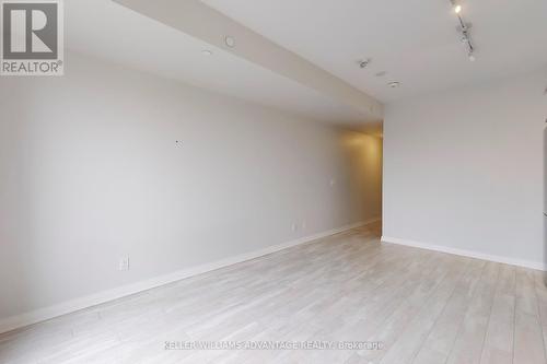 406 - 1630 Queen Street E, Toronto, ON - Indoor Photo Showing Other Room