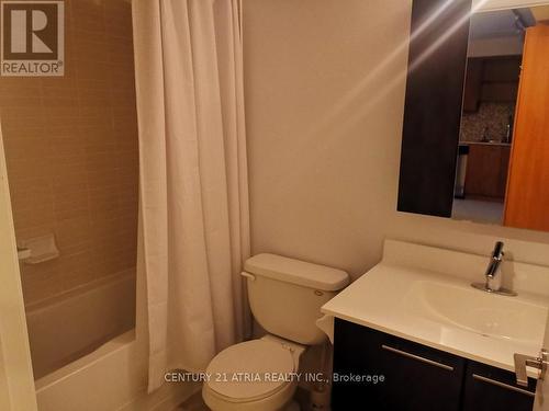 1001 - 37 Galleria Pkwy, Markham, ON - Indoor Photo Showing Bathroom