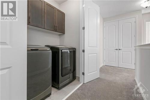 158 Aubrais Crescent, Ottawa, ON - Indoor Photo Showing Laundry Room