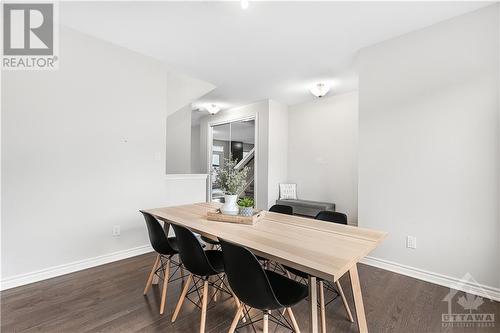 158 Aubrais Crescent, Ottawa, ON - Indoor Photo Showing Dining Room