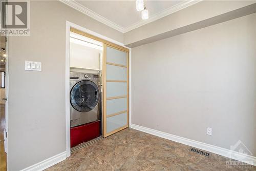 102 Briston Private, Ottawa, ON - Indoor Photo Showing Laundry Room