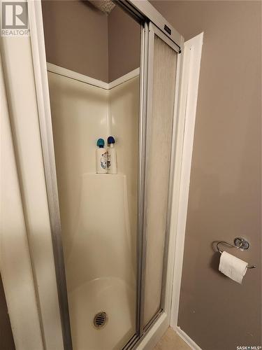 139 Neusch Crescent, Saskatoon, SK - Indoor Photo Showing Bathroom