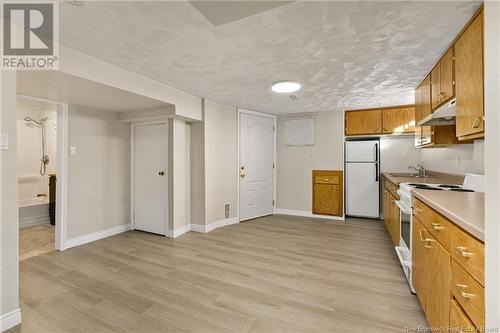 193 Reade Street, Moncton, NB - Indoor Photo Showing Kitchen