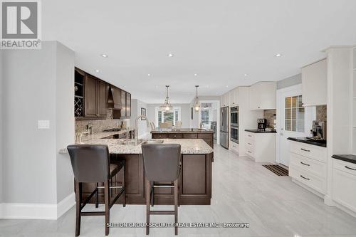 7892 5Th Side Road, Adjala-Tosorontio, ON - Indoor Photo Showing Kitchen