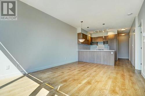 1706 6588 Nelson Avenue, Burnaby, BC - Indoor Photo Showing Kitchen