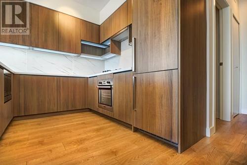 1706 6588 Nelson Avenue, Burnaby, BC - Indoor Photo Showing Kitchen