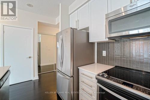 2809 - 4011 Brickstone Mews, Mississauga, ON - Indoor Photo Showing Kitchen