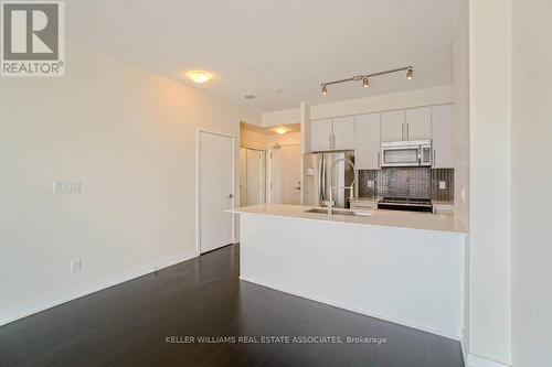 2809 - 4011 Brickstone Mews, Mississauga, ON - Indoor Photo Showing Kitchen With Double Sink