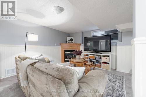 81 Bridges Drive, Clarington (Newcastle), ON - Indoor Photo Showing Living Room With Fireplace