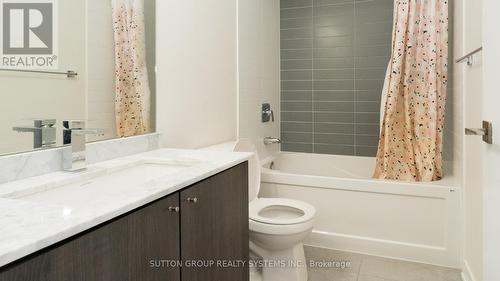 518 - 4011 Brickstone Mews, Mississauga, ON - Indoor Photo Showing Bathroom