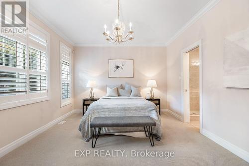 42 Butternut Grove Lane, Hamilton, ON - Indoor Photo Showing Bedroom