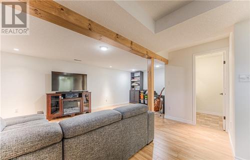 360 University Downs Crescent, Waterloo, ON - Indoor Photo Showing Living Room