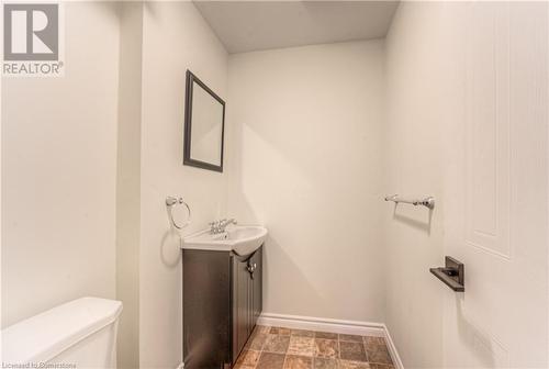 360 University Downs Crescent, Waterloo, ON - Indoor Photo Showing Bathroom