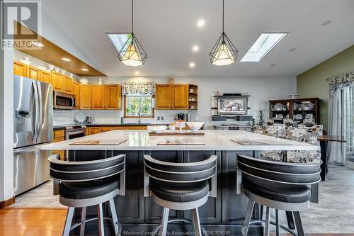 1164 Heritage Road, Kingsville, ON - Indoor Photo Showing Kitchen