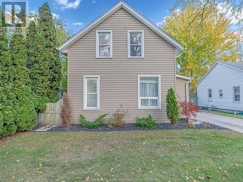 125 Queens Avenue, Leamington, ON - Outdoor With Facade