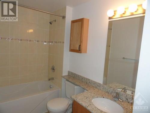 234 Rideau Street Unit#209, Ottawa, ON - Indoor Photo Showing Bathroom