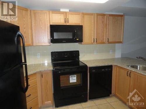 234 Rideau Street Unit#209, Ottawa, ON - Indoor Photo Showing Kitchen