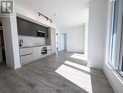 5105 - 108 Peter Street, Toronto, ON - Indoor Photo Showing Kitchen