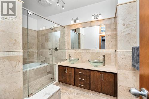 6 - 62 Claremont Street, Toronto, ON - Indoor Photo Showing Bathroom