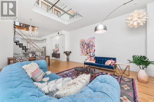 6 - 62 Claremont Street, Toronto, ON - Indoor Photo Showing Living Room