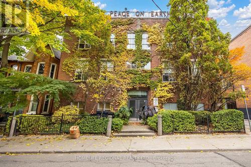 6 - 62 Claremont Street, Toronto, ON - Outdoor