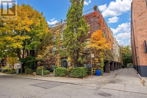 6 - 62 Claremont Street, Toronto, ON - Outdoor