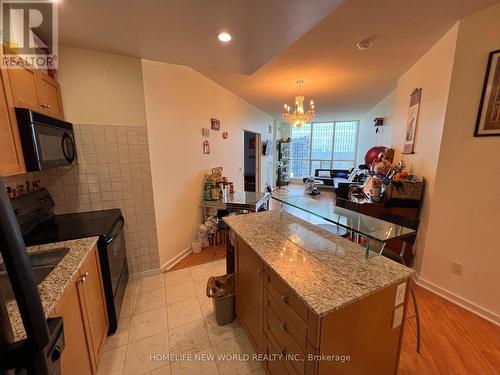 3503 - 8 York Street, Toronto, ON - Indoor Photo Showing Kitchen