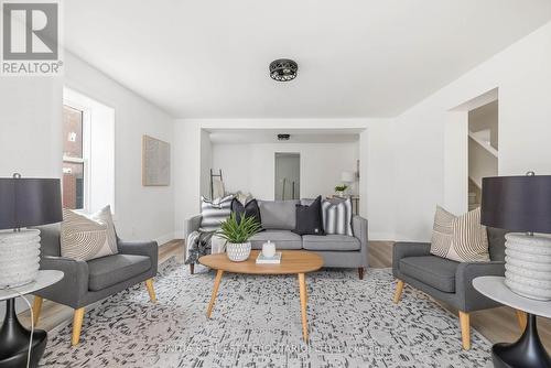 160 Scott Street, North Huron (Wingham), ON - Indoor Photo Showing Living Room