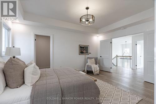 2684 Heardcreek Trail, London, ON - Indoor Photo Showing Bedroom