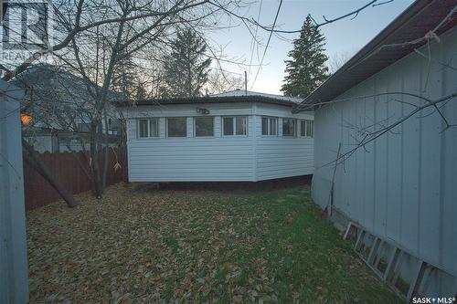 416 J Avenue S, Saskatoon, SK - Outdoor