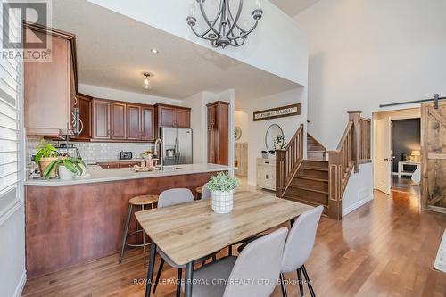 30 Geddes Crescent, Guelph, ON - Indoor Photo Showing Dining Room