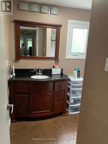 14 Astorville Square, Brampton, ON - Indoor Photo Showing Bathroom