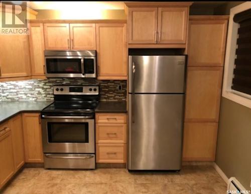 1 15 Coventry Road, Regina, SK - Indoor Photo Showing Kitchen