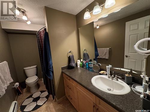 1 15 Coventry Road, Regina, SK - Indoor Photo Showing Bathroom