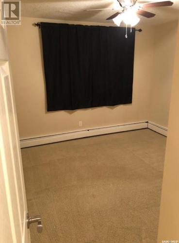 1 15 Coventry Road, Regina, SK - Indoor Photo Showing Other Room