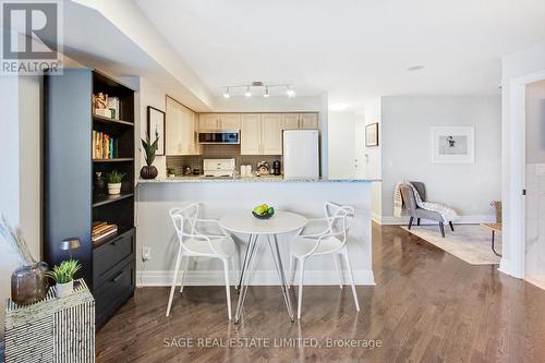 1208 - 2121 Lake Shore Boulevard W, Toronto, ON - Indoor Photo Showing Dining Room