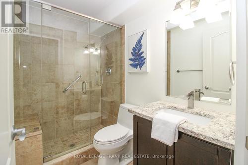 110 - 869 Clonsilla Avenue, Peterborough (Monaghan), ON - Indoor Photo Showing Bathroom