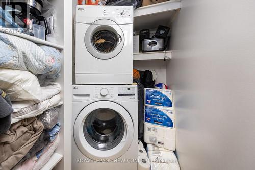 1901 - 234 Albion Road, Toronto, ON - Indoor Photo Showing Laundry Room