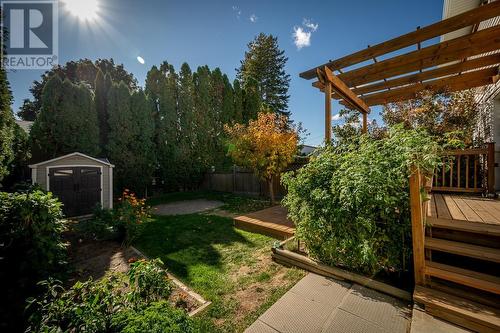 2597 Glenview Avenue, Kamloops, BC - Outdoor