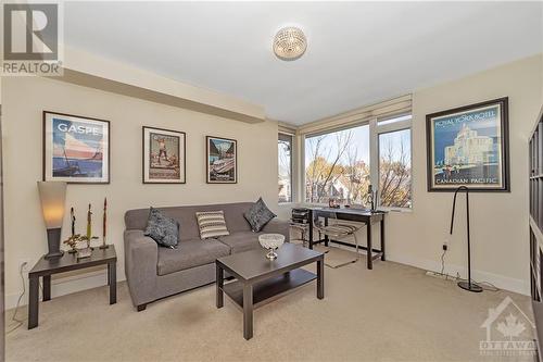 14 Holmwood Avenue, Ottawa, ON - Indoor Photo Showing Other Room