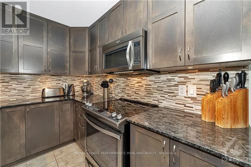 14 Holmwood Avenue, Ottawa, ON - Indoor Photo Showing Kitchen With Upgraded Kitchen