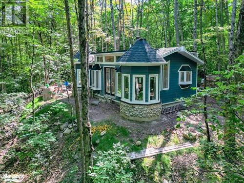 Welcome to Silver Lake Bunkie on property - 16 Long & Winding Road, Seguin, ON - Outdoor